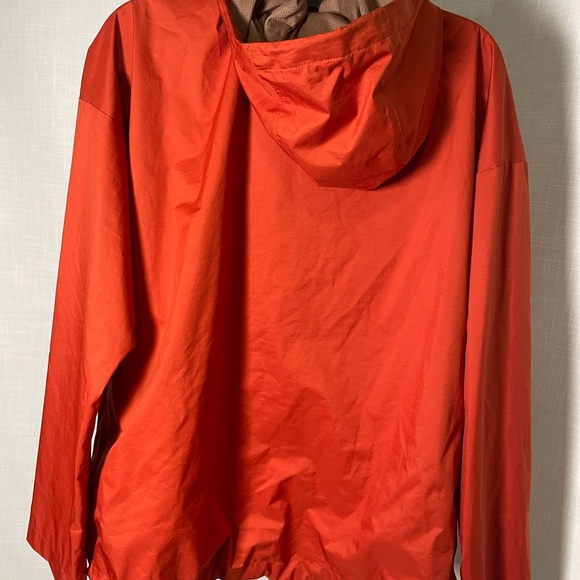REI Women's Bold orange windbreaker - Picture 2 of 13
